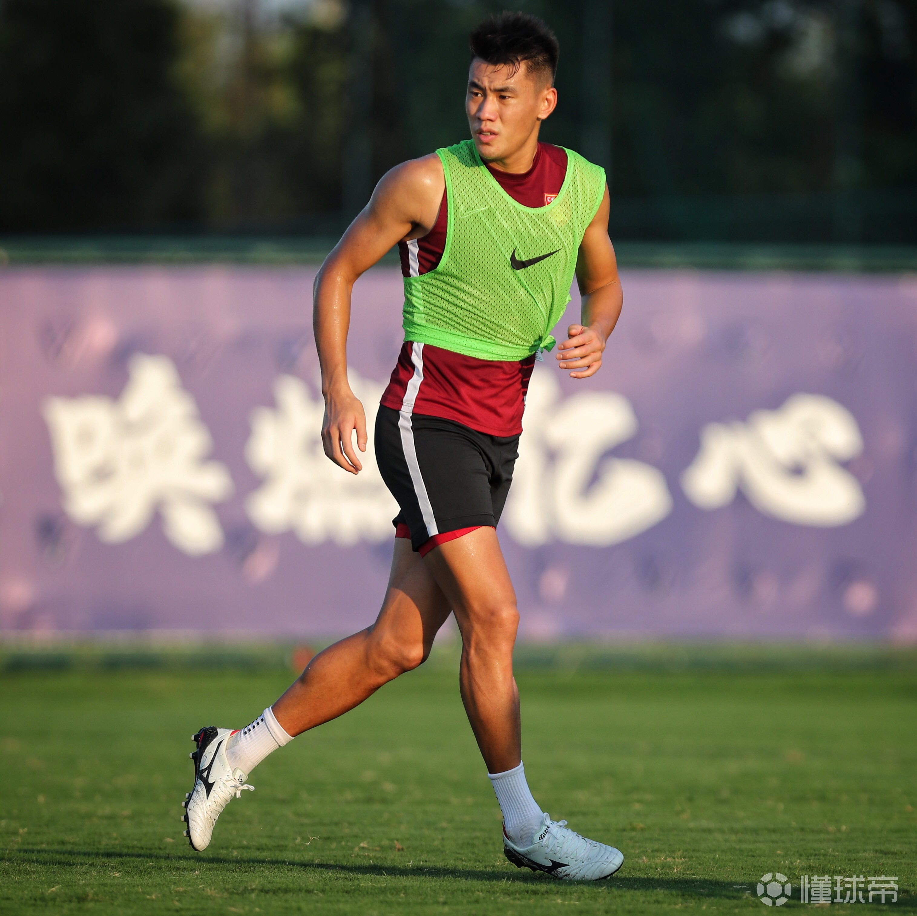 九游电竞-上港战胜：近日训练积极，备战下一场